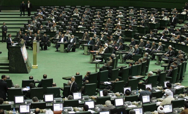伊朗议会选举：资源优势如何影响议员连任？-少年中国评论